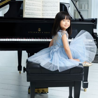 /news/features/the-benefits-of-playing-piano