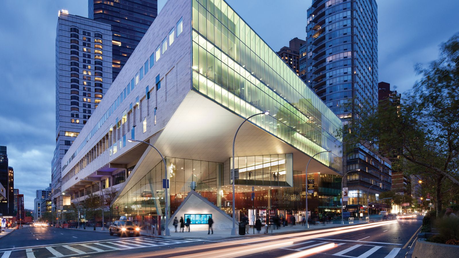 Juilliard’s everpopular practice rooms continue a Steinway grand