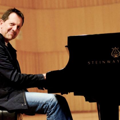 https://spirio-spotlight.steinway.com/spiriocast/2022/12-20-alan-pasqua