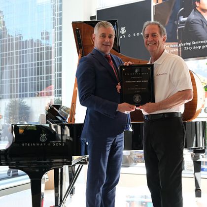 /de/news/steinway-chronicle/k-12/orange-county-music-dance-finds-perfect-partner-in-steinway