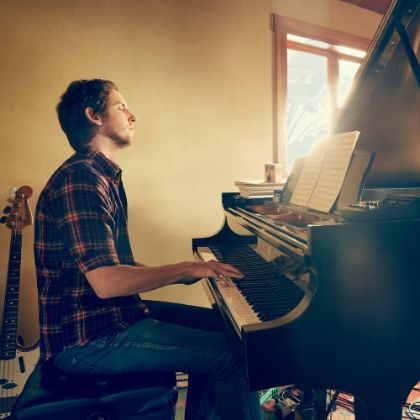 /soundboard/soundboard-jesse-carmichael