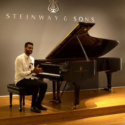 /news/press-releases/steinway-unveils-spiriocast