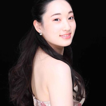 /steinway.com-japan/en/SST/Lunchtime-mini-concert/2022/0211