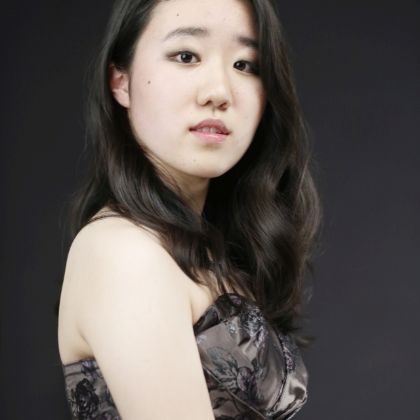 /steinway.com-japan/en/SST/Lunchtime-mini-concert/2022/0128