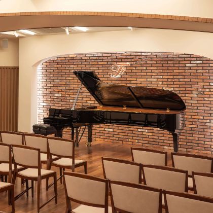 /steinway.com-japan/owner-interview/lasalle_f